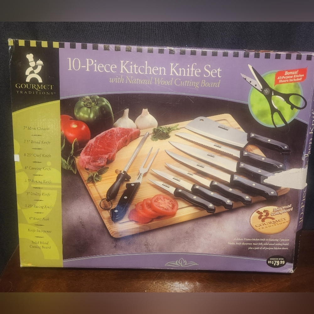 10-Piece Kitchen Knife Set with Natural Wood Cutting Board - Black Handles